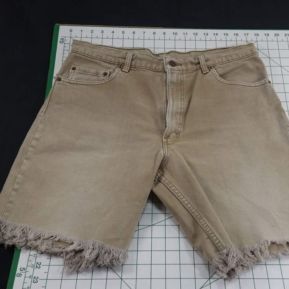 Levis Cutoff Shorts mens Brown